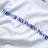 インサージェント・クラブ - Tシャツ「Kaos No Peace」ホワイト文字入り